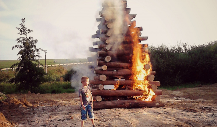 Vatra 28.8.2015