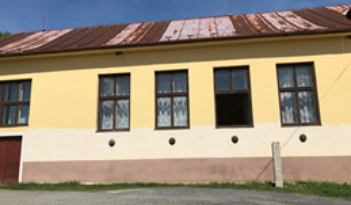Nenávratné finančné príspevky / Rekonštrukcia okien a dverí v havarijnom stave KULTÚRNEHO DOMU - foto